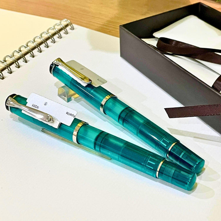 Pelikan Classic Special Edition M205 Apatite Fountain Pen